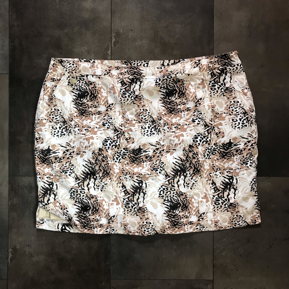 Golf skort